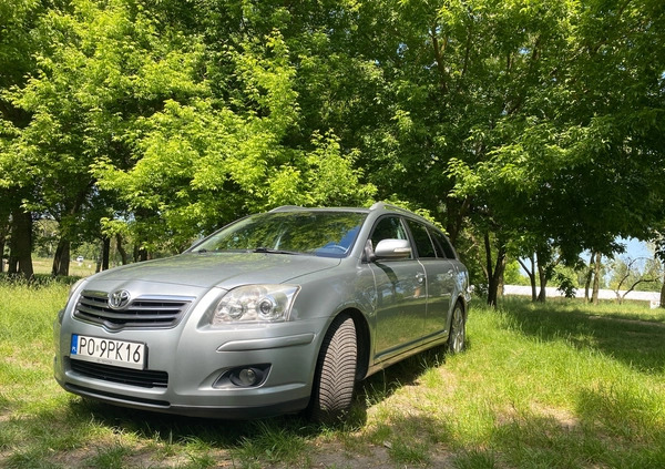 Toyota Avensis cena 14500 przebieg: 211100, rok produkcji 2008 z Poznań małe 191